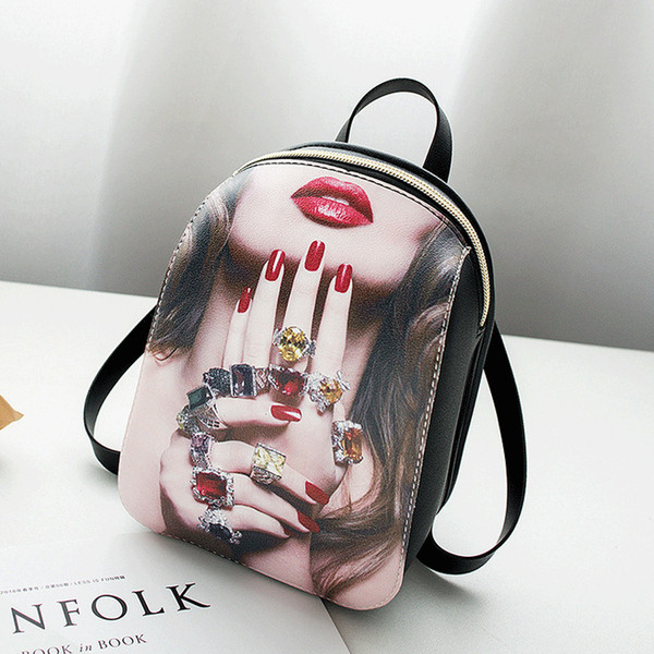 Modern női hátizsák rátéttel