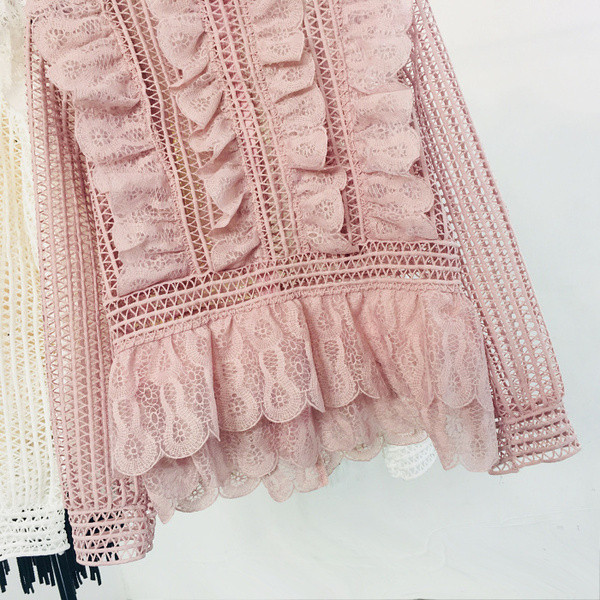 Női csipkeblúz sárga, rózsaszín és fehér színben