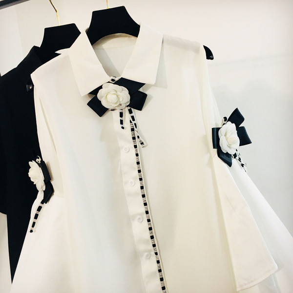 Modern női ing 3D elemekkel fehér és fekete színben