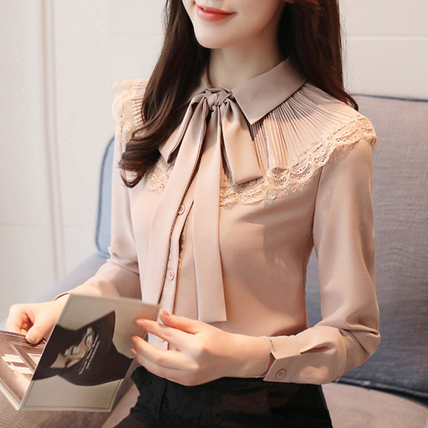 Elegáns női ing több színben, csipkével