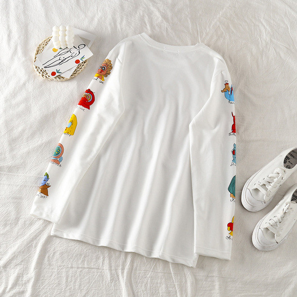 Hétköznapi női blúz színes fehér színű applikációkkal