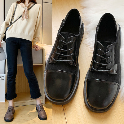 Καθημερινά γυναικεία παπούτσια με κορδόνια σε μαύρο και καφέ χρώμα