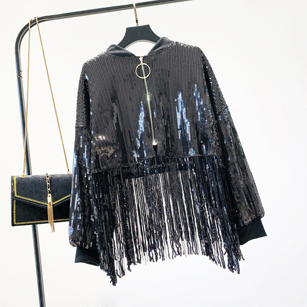 Új modellű női pulóver flitterekkel, három színben