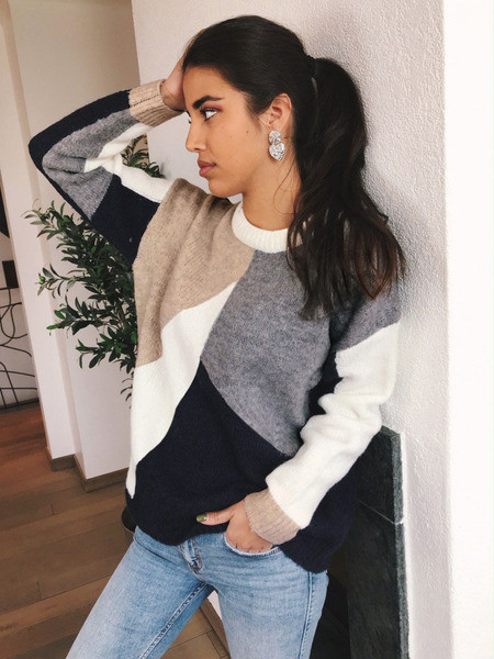 Pulover de damă modern cu decolteu O și mâneci lungi