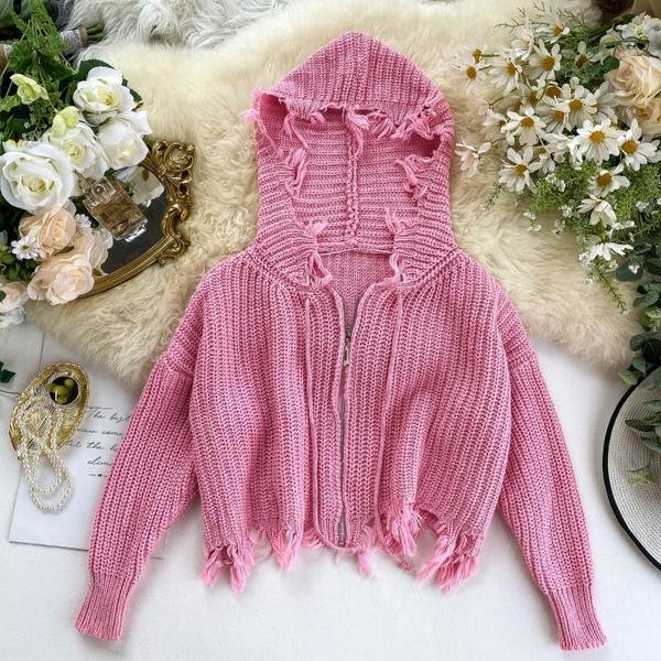 Kötött női pulóver rövid modell kapucnival, különböző színekben