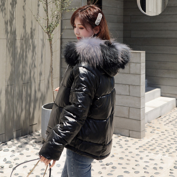 Νέο μοντέλο χειμωνιάτικοο γυναικείο μπουφάν με κομψό αποτέλεσμα σε διάφορα χρώματα