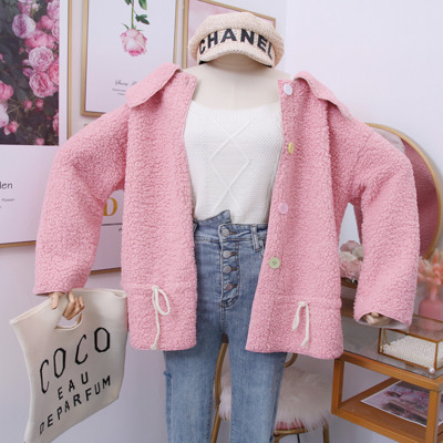 Új modell modern női kabát fűzős és gombos többféle színben