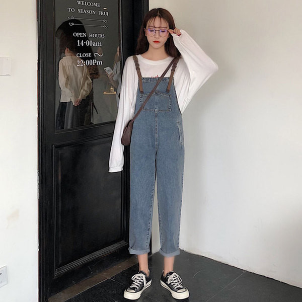 Salopetă lungă de damă casual din denim de culoare albastră