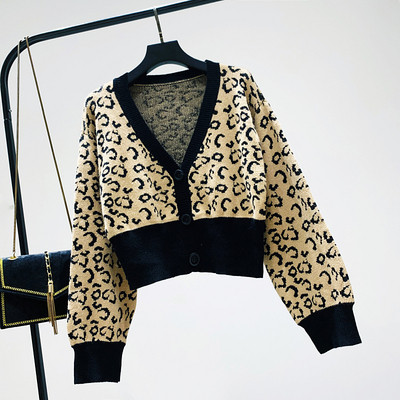 Γυναικεία casual  ζακέτα με λαιμόκοψη σε δύο χρώματα