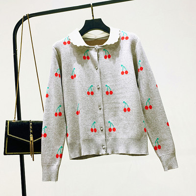 Γυναικεία μοντέρνα ζακέτα με πολύχρωμα κεντήματα σε τρία χρώματα