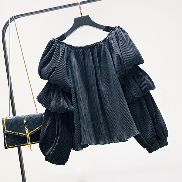 Γυναικεία κομψή μπλούζα με λαιμόκοψη και φαρδιά μανίκια σε δύο χρώματα