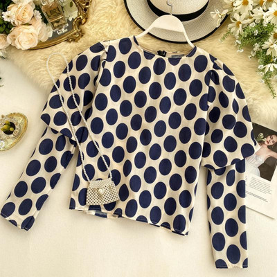 Modern női pöttyös blúz O-nyakkal, többféle színben