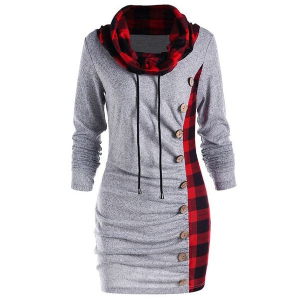 Tunica de dama cu nasturi si elemente in carouri