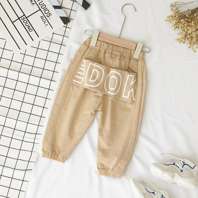 Modern gyerek nadrág fiúknak három színben felirattal és nyakkendővel