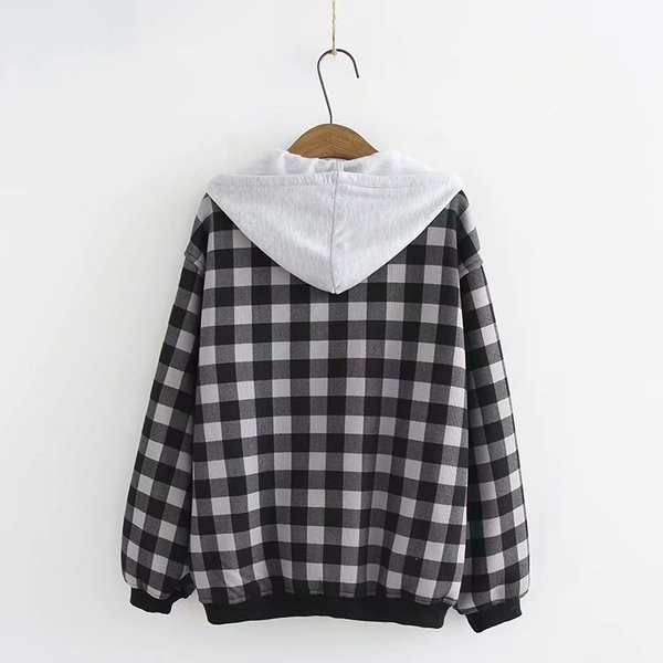 Hétköznapi női kockás pulóver kapucnival és nyakkendővel két színben