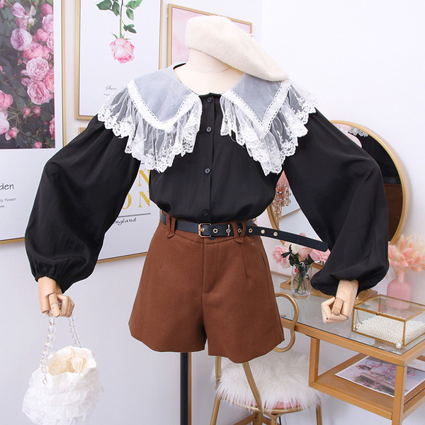 Új modell női ing csipkével és széles ujjakkal több színben