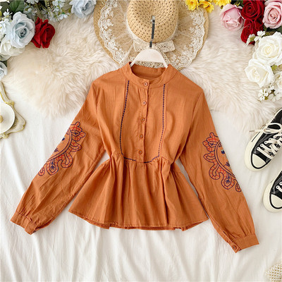 Stílusos női ing hímzéssel és gombokkal, négy színben