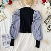 Bluză de damă modernă cu mâneci largi în alb și negru