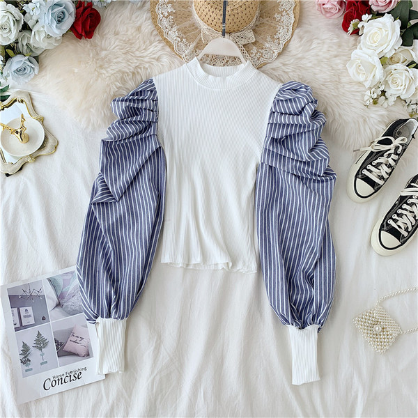 Bluză de damă modernă cu mâneci largi în alb și negru