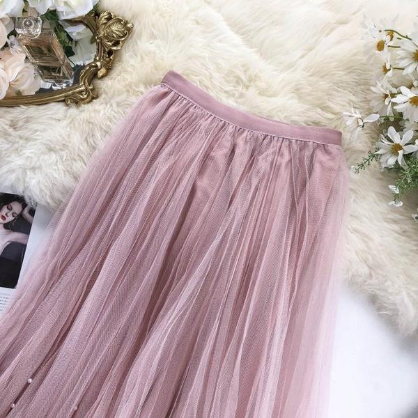 Stílusos női szoknya tüllel és gyöngyökkel, három színben