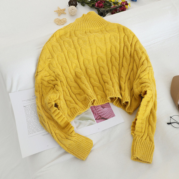 Aktuális női pulóver széles modell magas gallérral több színben