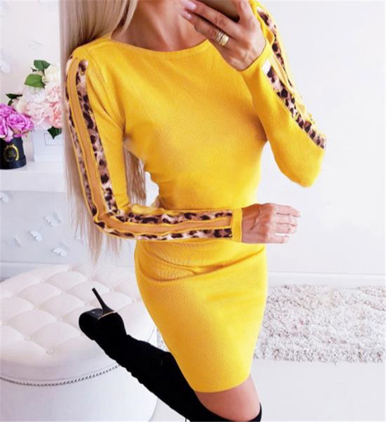 Modern női ruha hosszú ujjal és szegéllyel három színben