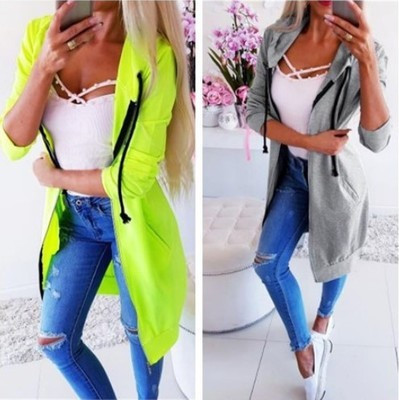 Modern női hosszú pulóver zöld és szürke színben