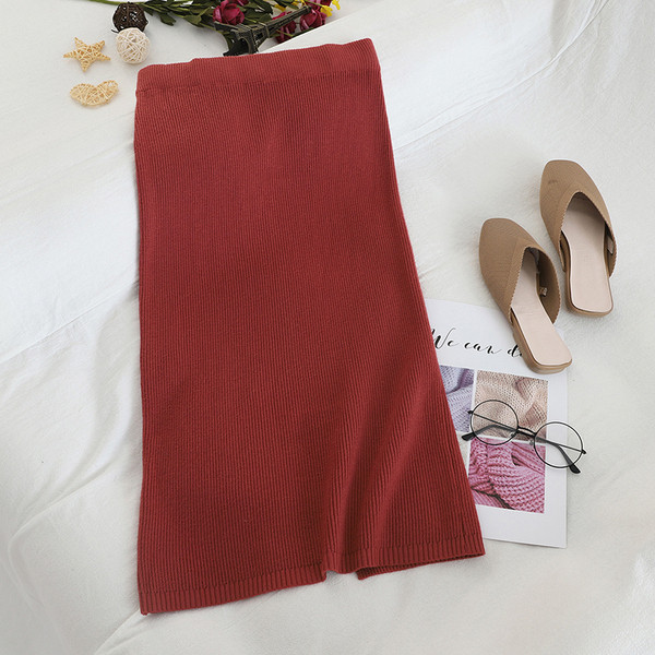 Kötött női szett két részből, különböző színekben