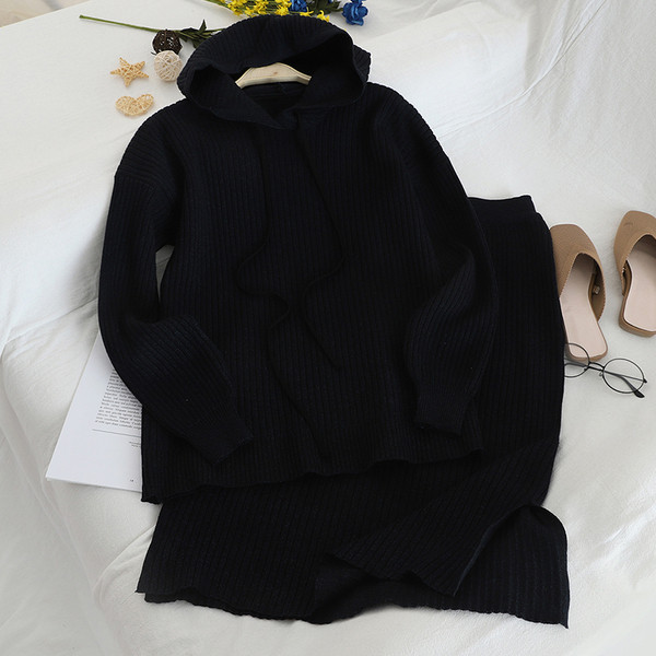 Napi női kötött szett négy színben