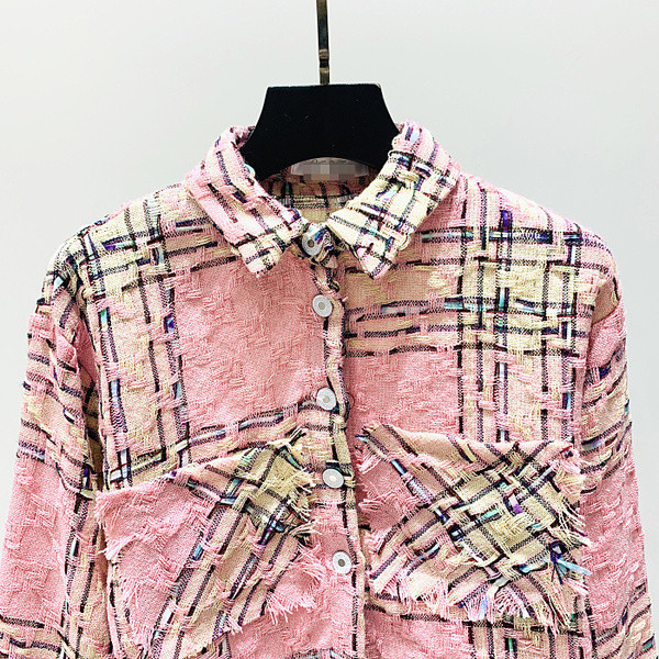 Rövid női tavaszi kabát széles modell