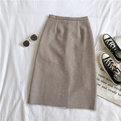 Aktuális női szoknya három színben, magas derékkal és cipzárral