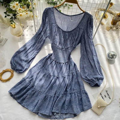 Alkalmi női ruha rugalmas és kerek nyakkivágással, több színben