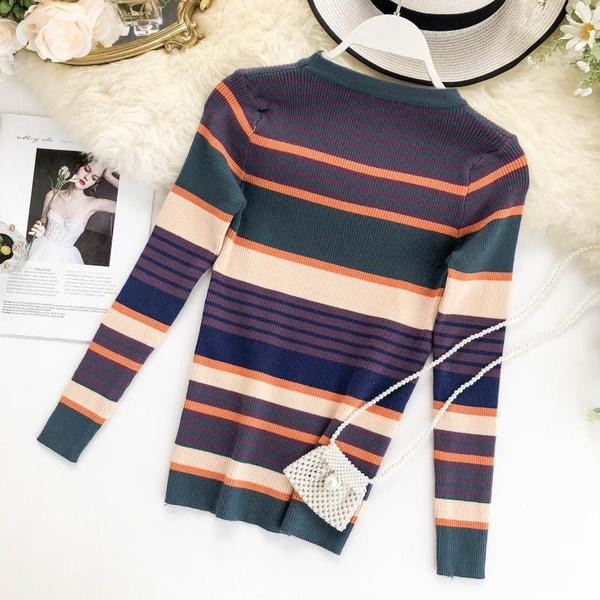 Női csíkos dáma O-nyakkal, négy színben