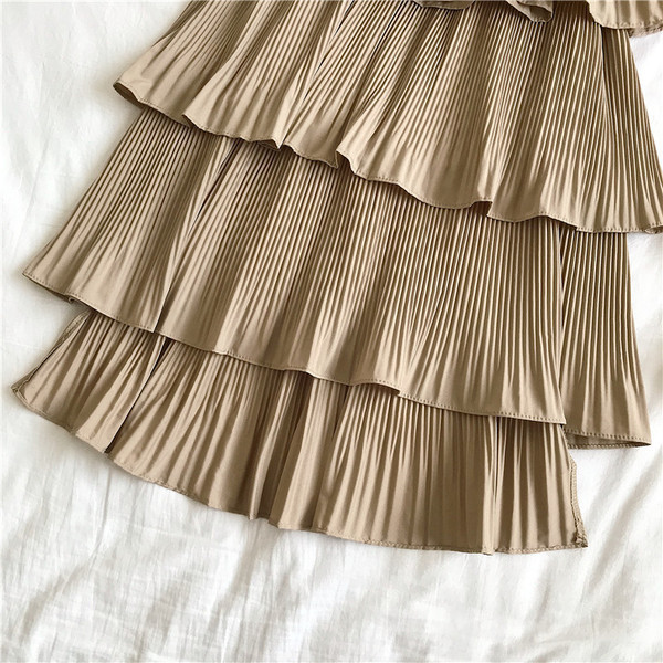 Modern női szoknya szabású modell három színben, magas derékkal