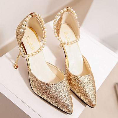 Stílusos női cipő flitterekkel és gyöngyökkel, három színben