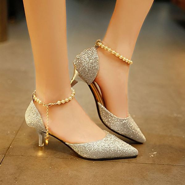Stílusos női cipő flitterekkel és gyöngyökkel, három színben