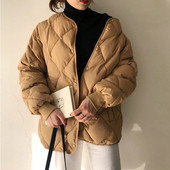 Modern női kabát két színben, gombokkal