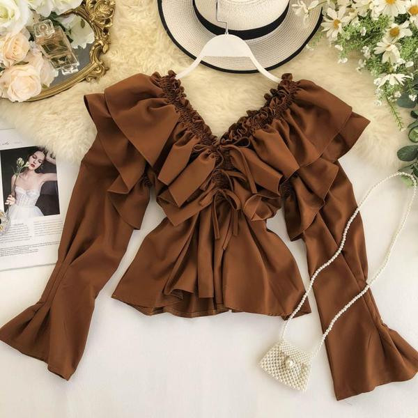 Női ing spitz nyakkivágással, három színben