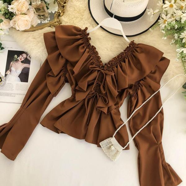 Női ing spitz nyakkivágással, három színben