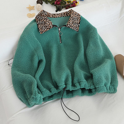 Μοντέρνο γυναικείο πουλόβερ με λαιμόκοψη σε διάφορα χρώματα