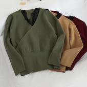 Pulover de dama model nou cu decolteu spitz si dantela in mai multe culori