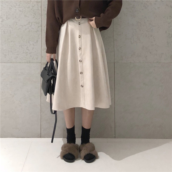 Fusta casual de dama decupata in doua culori cu nasturi