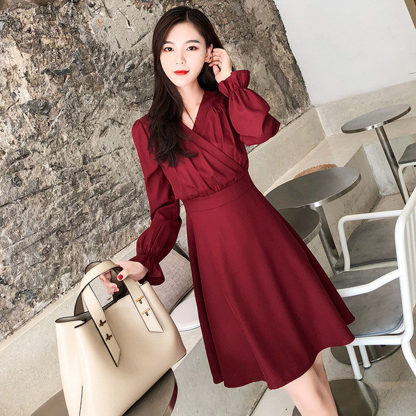 Νέο μοντέλο γυναικείο φόρεμα V-neck με μακρύ  μανίκι σε μπορντό χρώμα