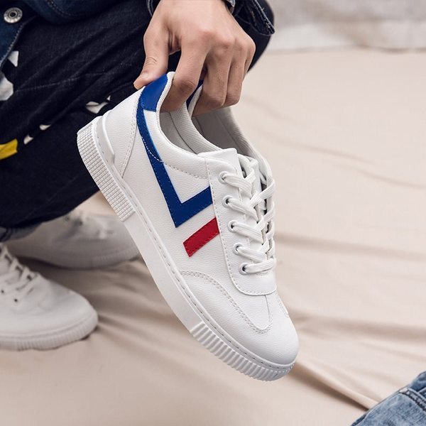 Alkalmi férfi tornacipő sima modell több színben