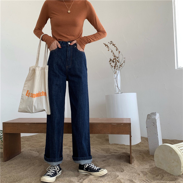 Γυναικεία casual τζιν σε σκούρο μπλε με υψηλή μέση