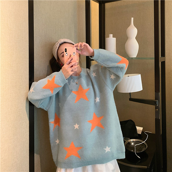 Női alkalmi pulóver több színben, ovális nyakkivágással