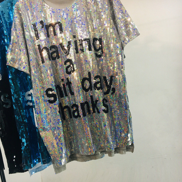 ÚJ Aktuális női flitteres blúz hosszú modell rövid ujjal