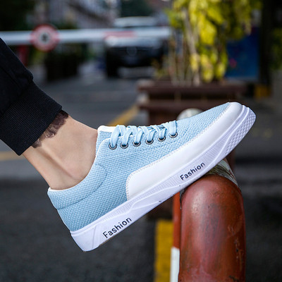 Alkalmi férfi tornacipő fűzős vastag talppal, három színben