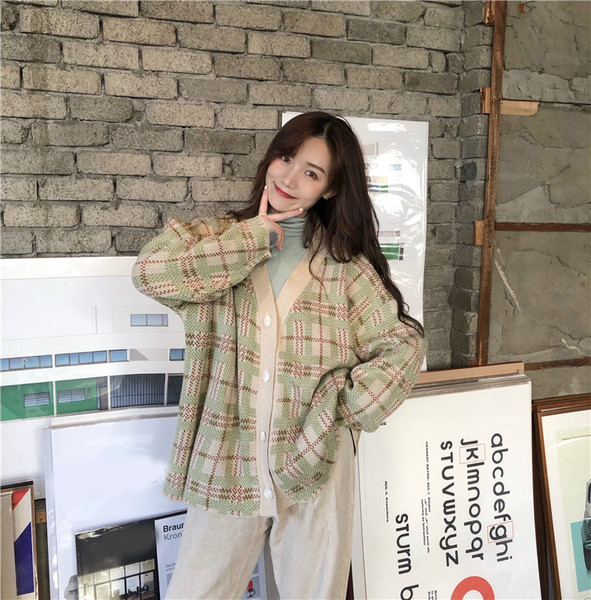 Cardigan lung de damă modern cu nasturi