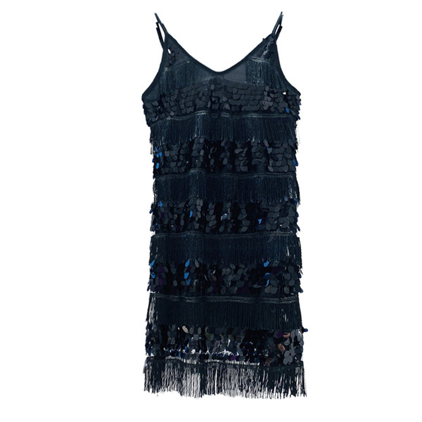 Κομψό γυναικείο φόρεμα με λεπτούς ιμάντες ώμου και λαιμόκοψη διπλού ντεκολτέ